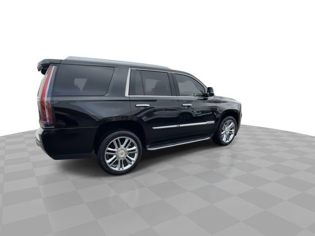 Used 2016 Cadillac Escalade Luxury image 8