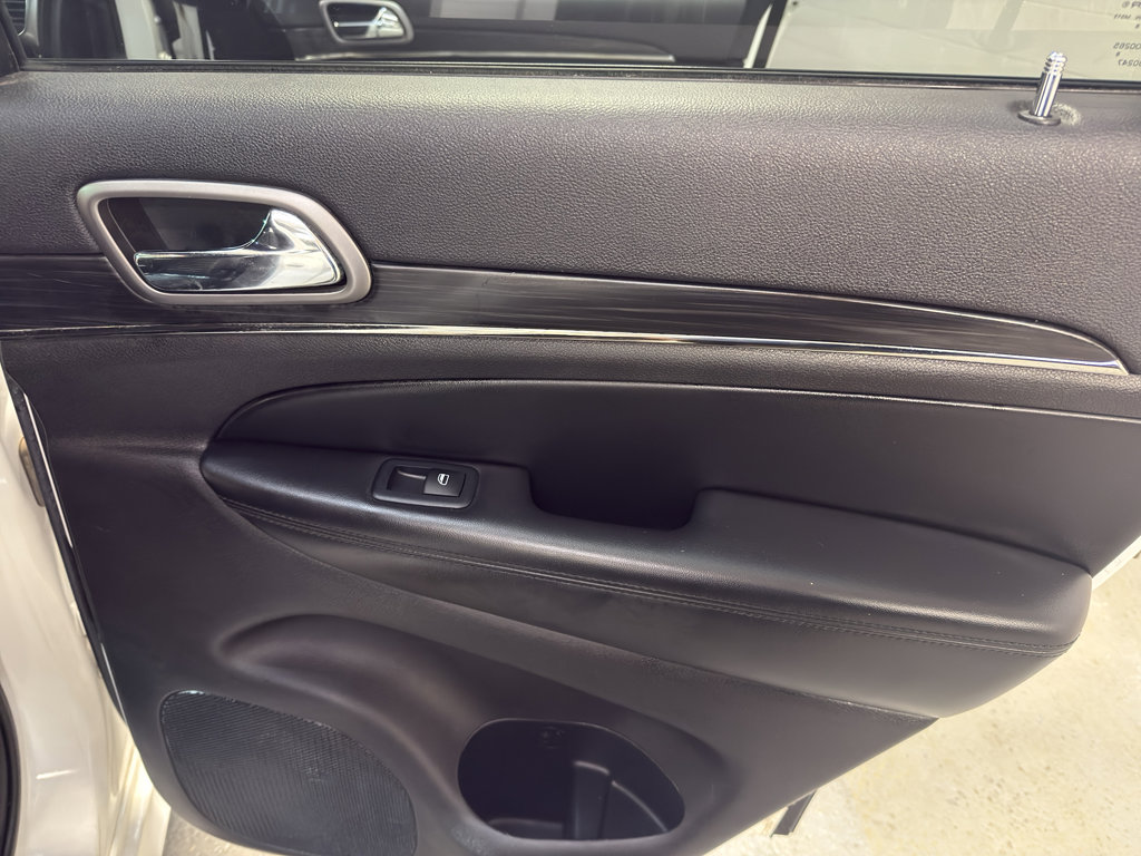 Used 2019 Jeep Grand Cherokee Limited X image 26