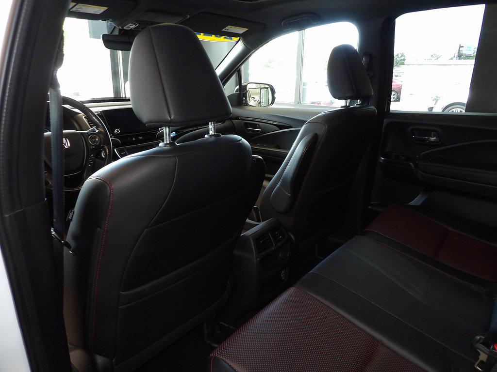 Used 2022 Honda Ridgeline Black Edition image 24