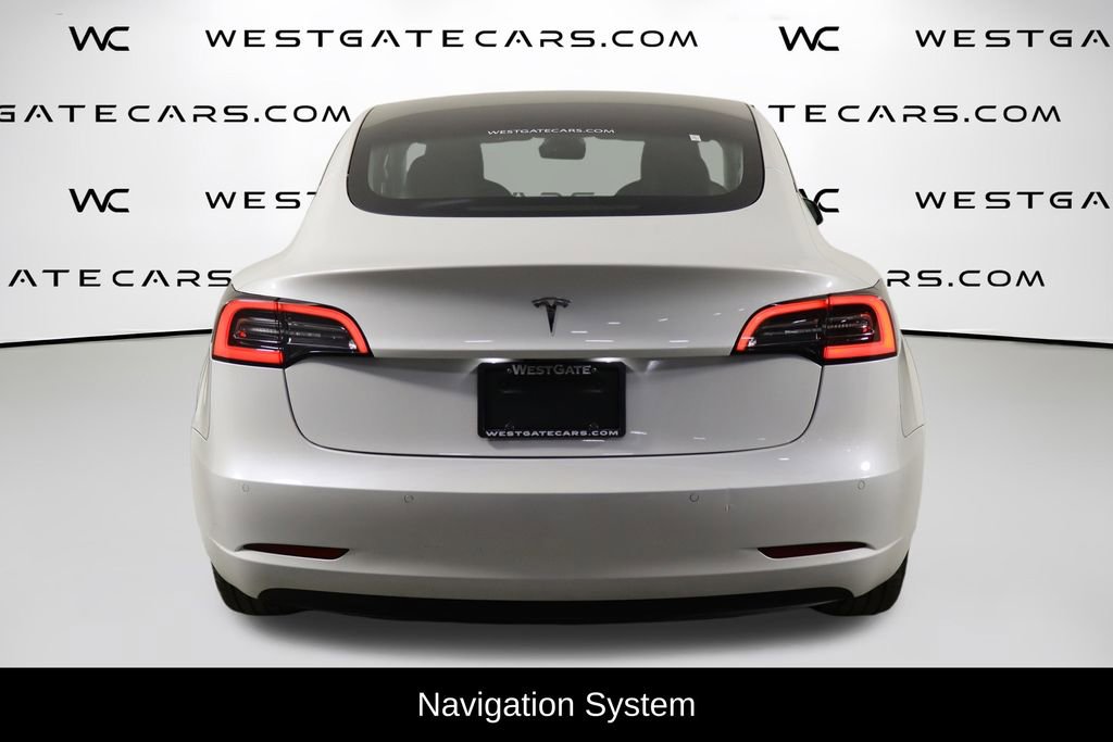 Used 2021 Tesla Model 3 Standard Range Plus RWD image 4