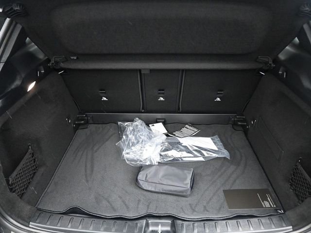 New 2025 Mercedes-Benz GLA 250 image 16