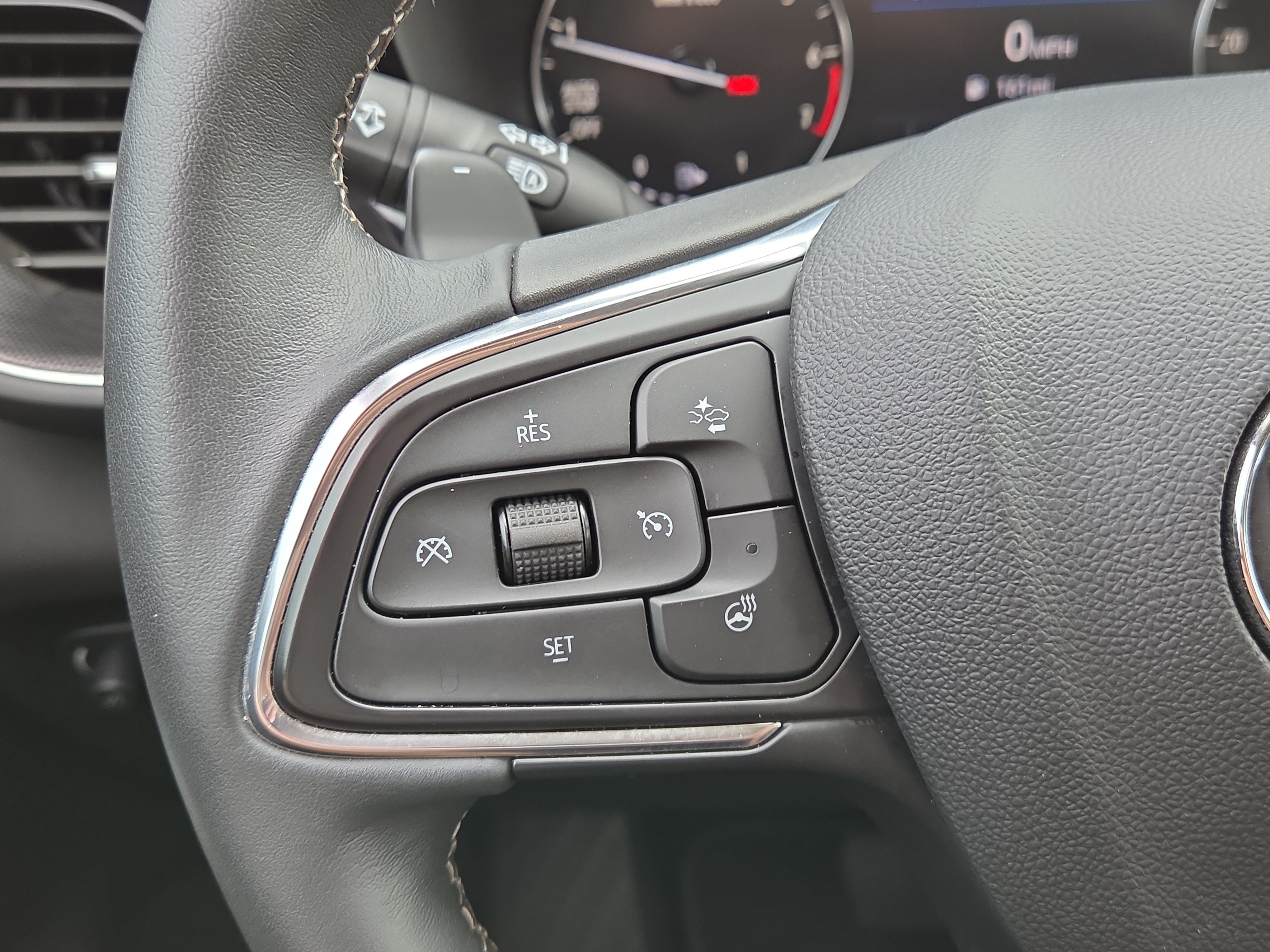 Used 2023 Buick Envision Preferred w/ Premium Seat Package AWD/4WD image 19