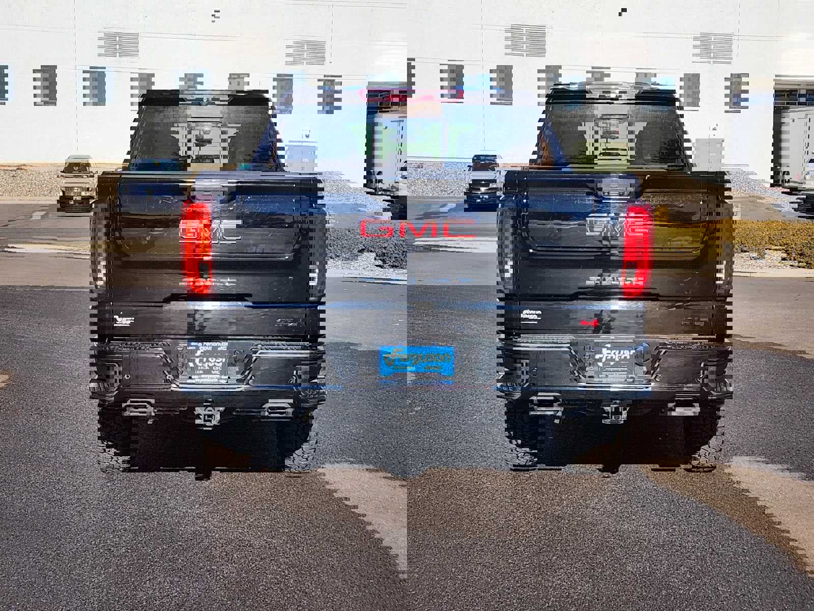 Used 2020 GMC Sierra 1500 AT4 w/ AT4 Premium Package image 13