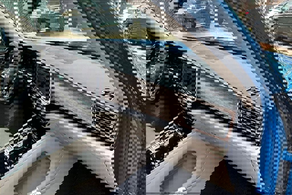 New 2026 Volkswagen Atlas SEL Premium R-Line image 16