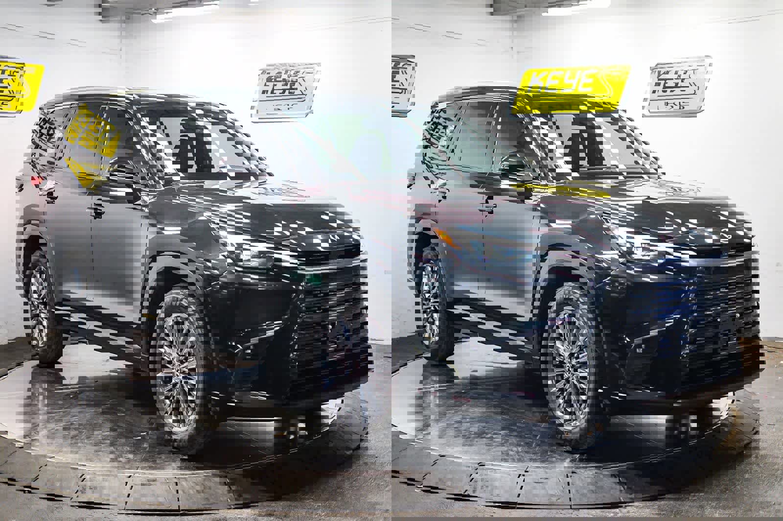 Used 2024 Lexus TX 350 FWD w/ Cold Weather Package image 5