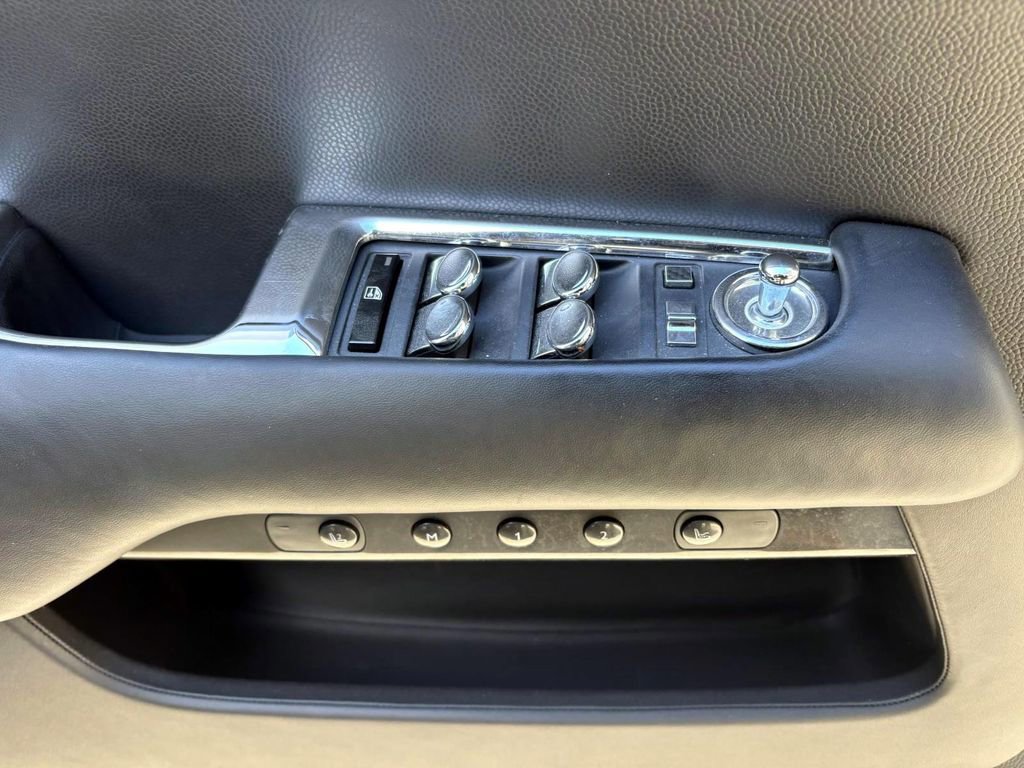 Certified 2018 Rolls-Royce Dawn image 13