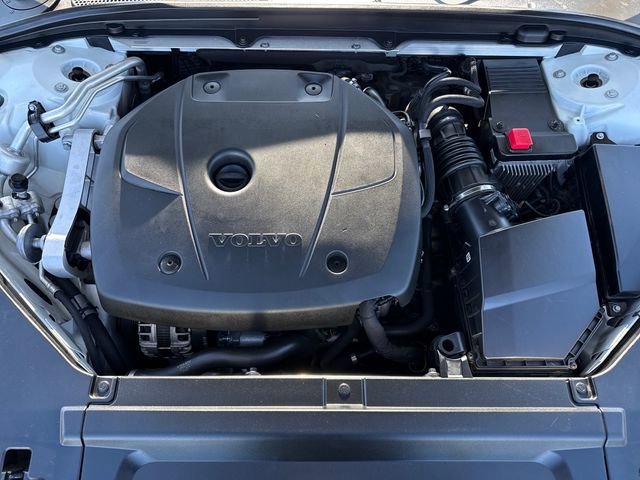 Used 2018 Volvo V90 T6 Cross Country w/ Convenience Package image 29