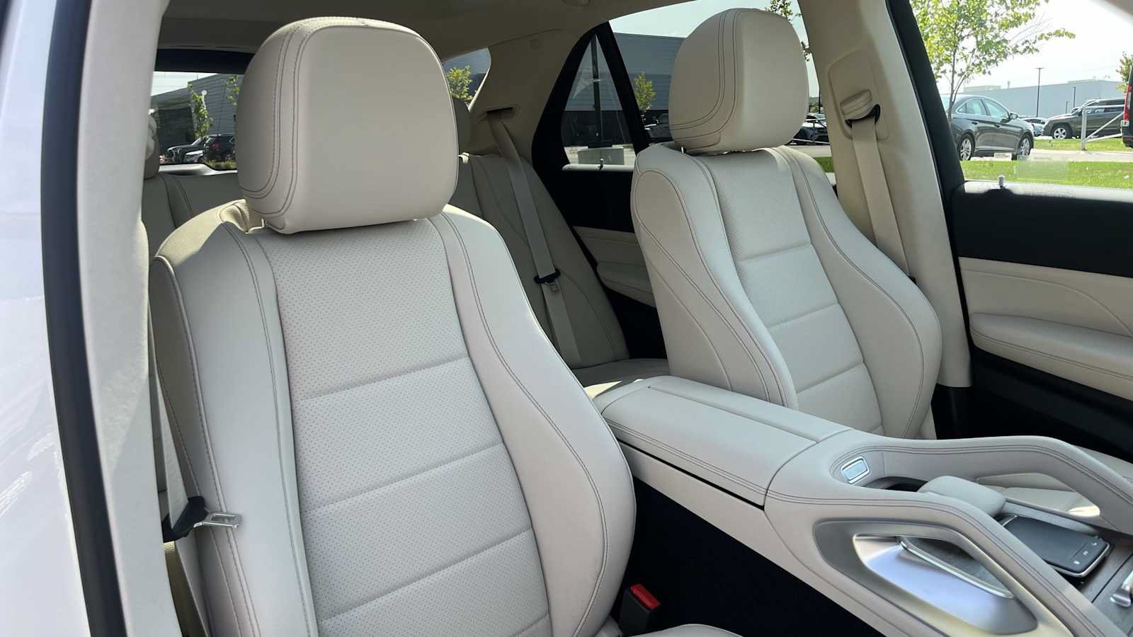 Used 2026 Mercedes-Benz GLE 350 4MATIC image 37