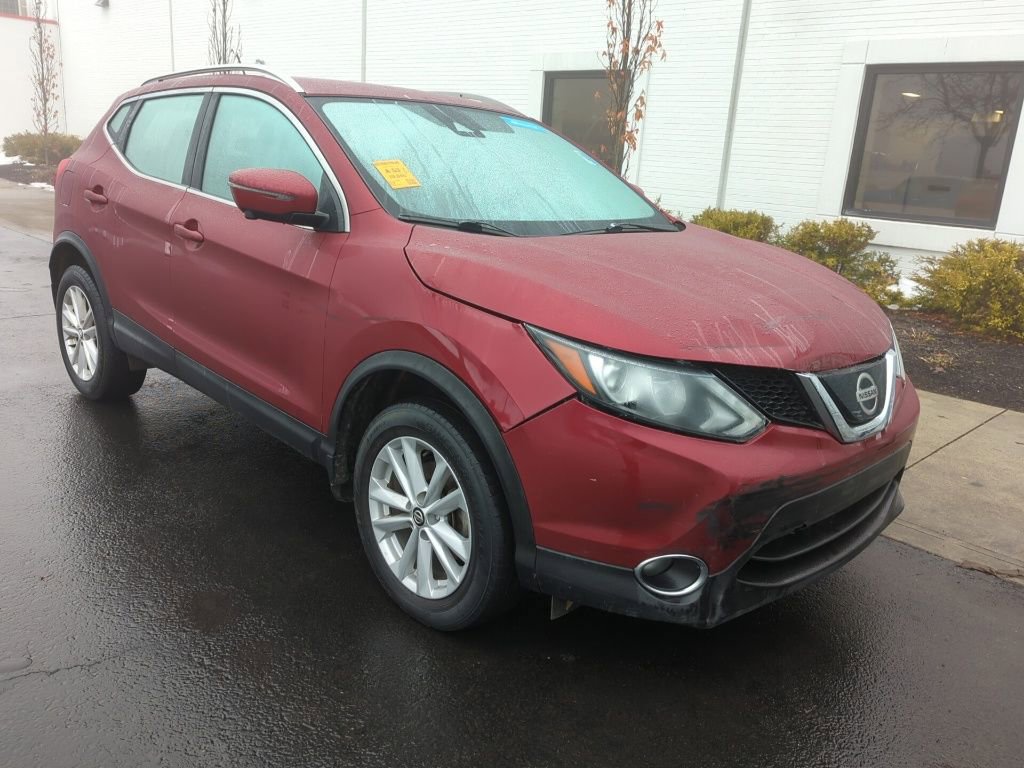 Used 2019 Nissan Rogue Sport SV w/ Technology Package image 2