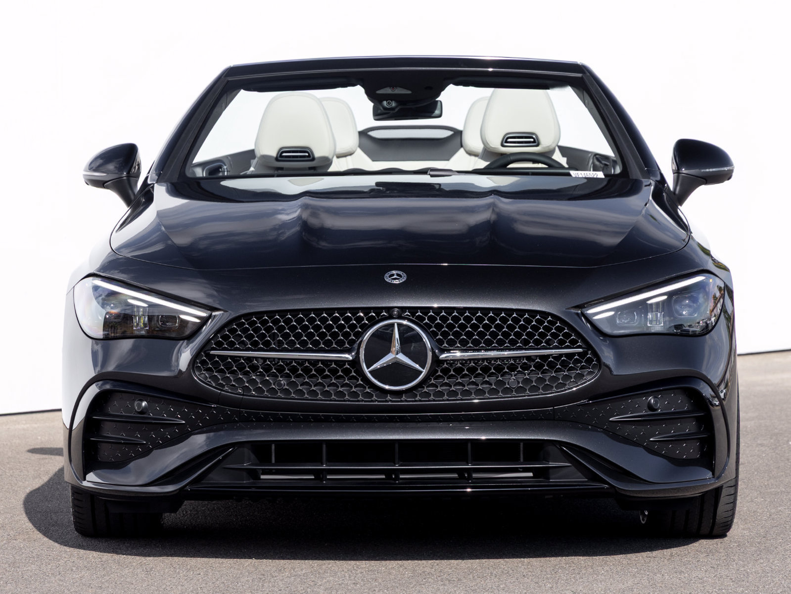New 2027 Mercedes-Benz CLE 300 4MATIC Cabriolet image 3