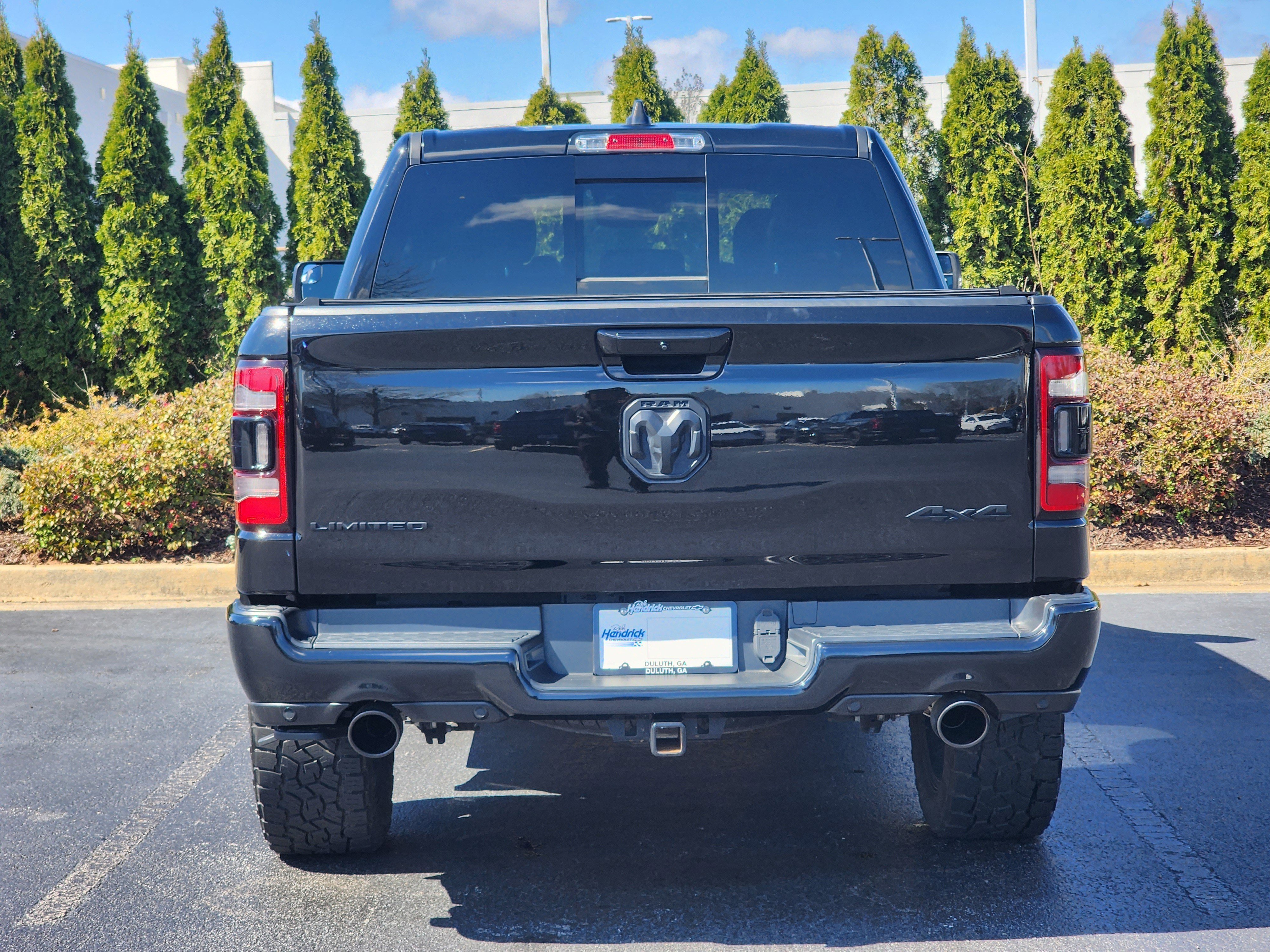 Used 2022 RAM 1500 Limited w/ Night Edition image 9