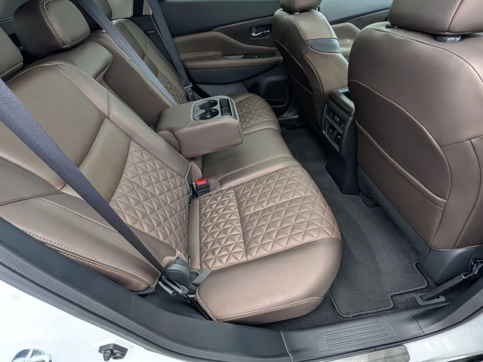Used 2024 Nissan Murano Platinum w/ Cargo Package FWD image 14