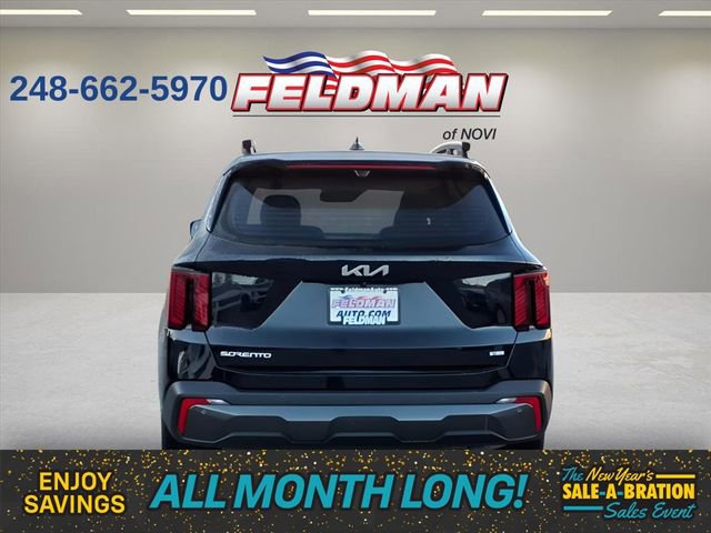 Used 2024 Kia Sorento SX Prestige w/ Sage Leather Package image 4