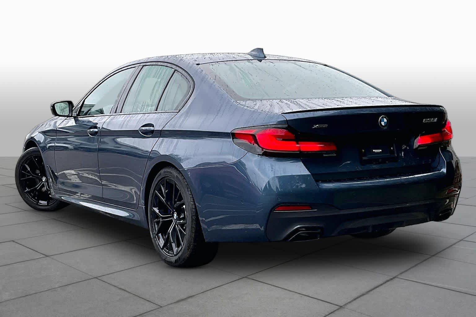 Used 2023 BMW 530i xDrive w/ Executive Package AWD/4WD image 11