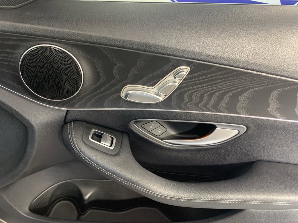 Used 2017 Mercedes-Benz C 300 Sedan image 41