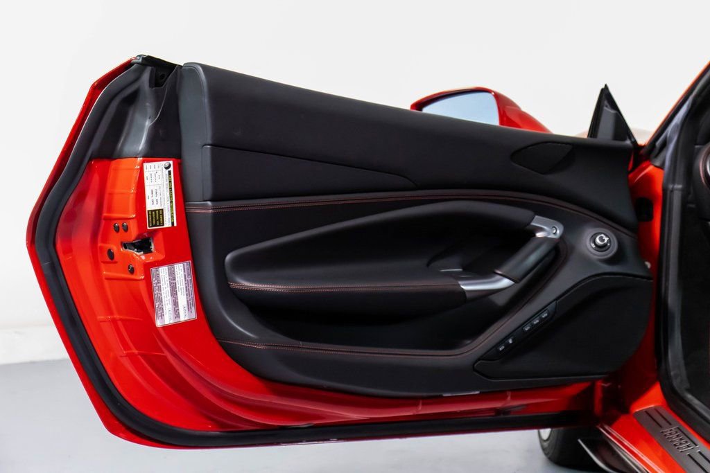 Certified 2022 Ferrari F8 Tributo image 34