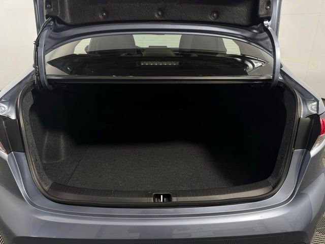 Used 2025 Toyota Corolla LE image 26