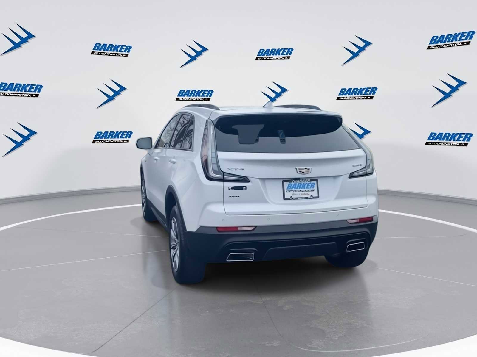 Used 2023 Cadillac XT4 Sport w/ Cold Weather Package image 7