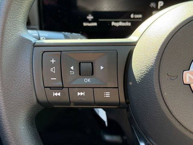 New 2026 Nissan Kicks SV w/ SV Premium Package FWD image 12
