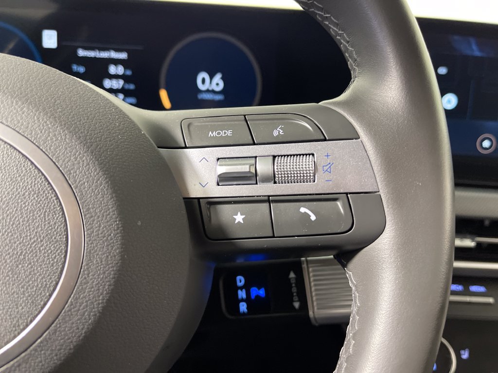 Certified 2025 Hyundai Sonata SEL FWD image 30
