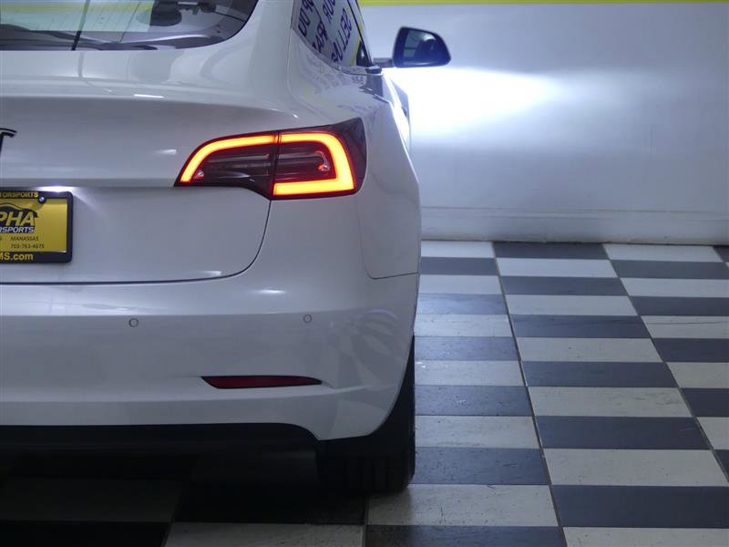 Used 2019 Tesla Model 3 Standard Range Plus image 28