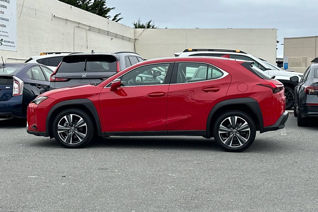 Used 2019 Lexus UX 200 FWD image 7