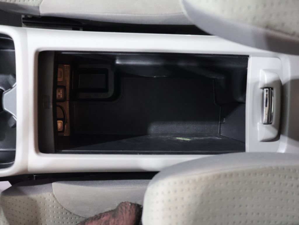 Used 2012 Honda CR-V EX image 31