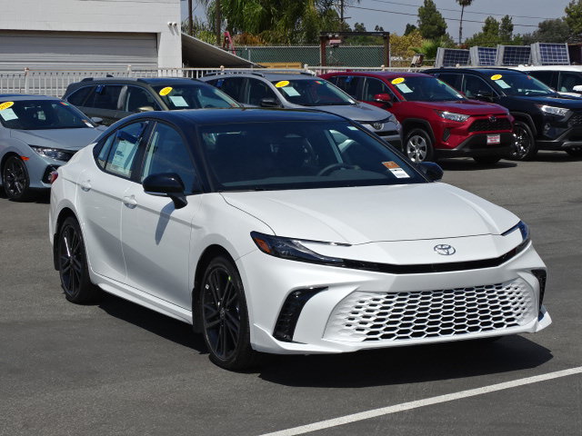 New 2026 Toyota Camry XSE FWD image 2