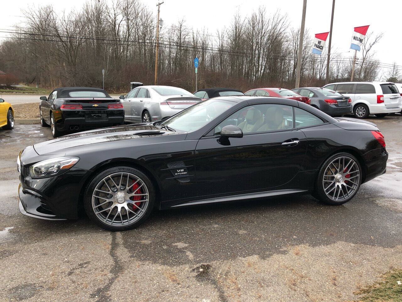 Used 2017 Mercedes-Benz SL 63 AMG image 3
