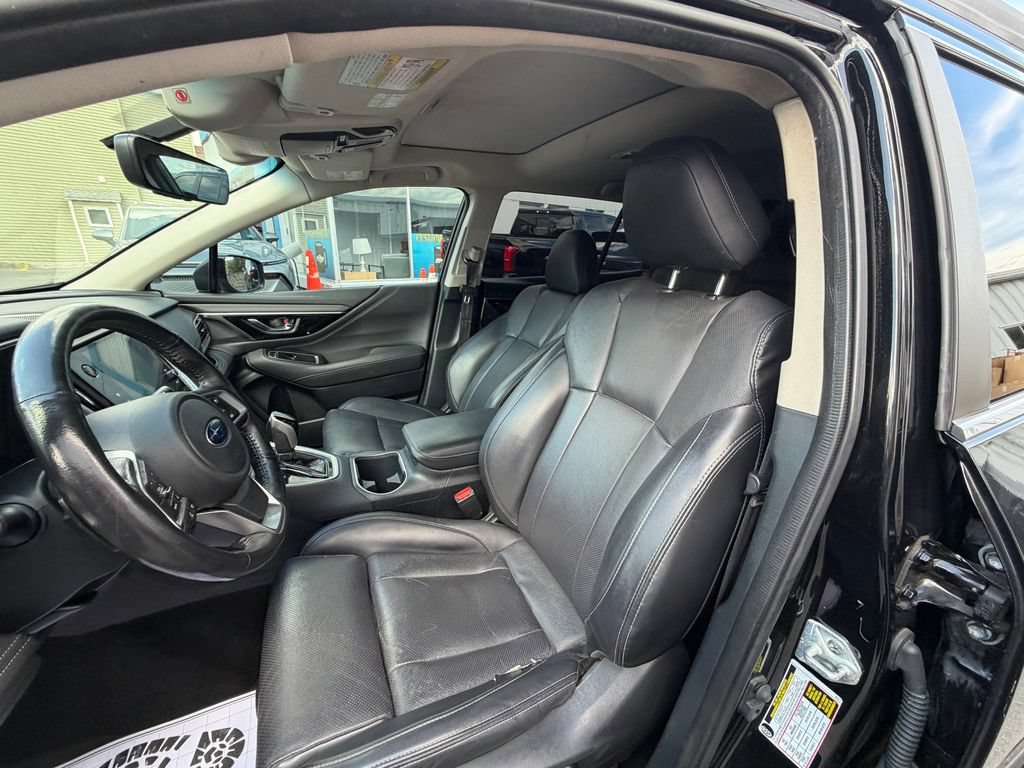 Used 2021 Subaru Outback Limited AWD/4WD image 9
