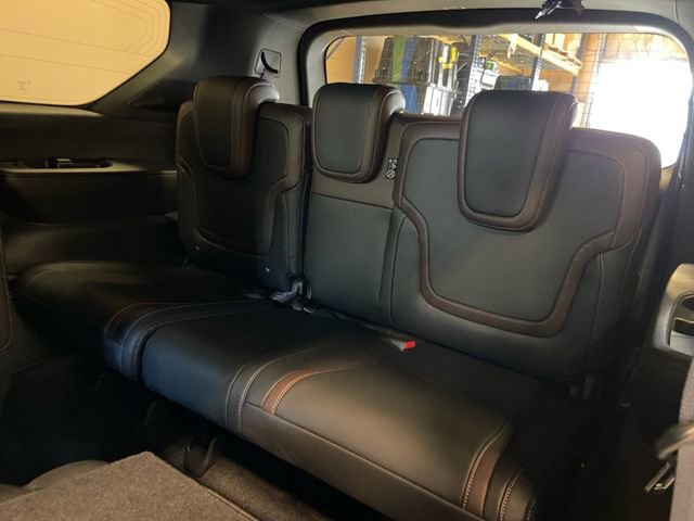 New 2026 Nissan Armada SL w/ Captain's Chari Seat Package image 16