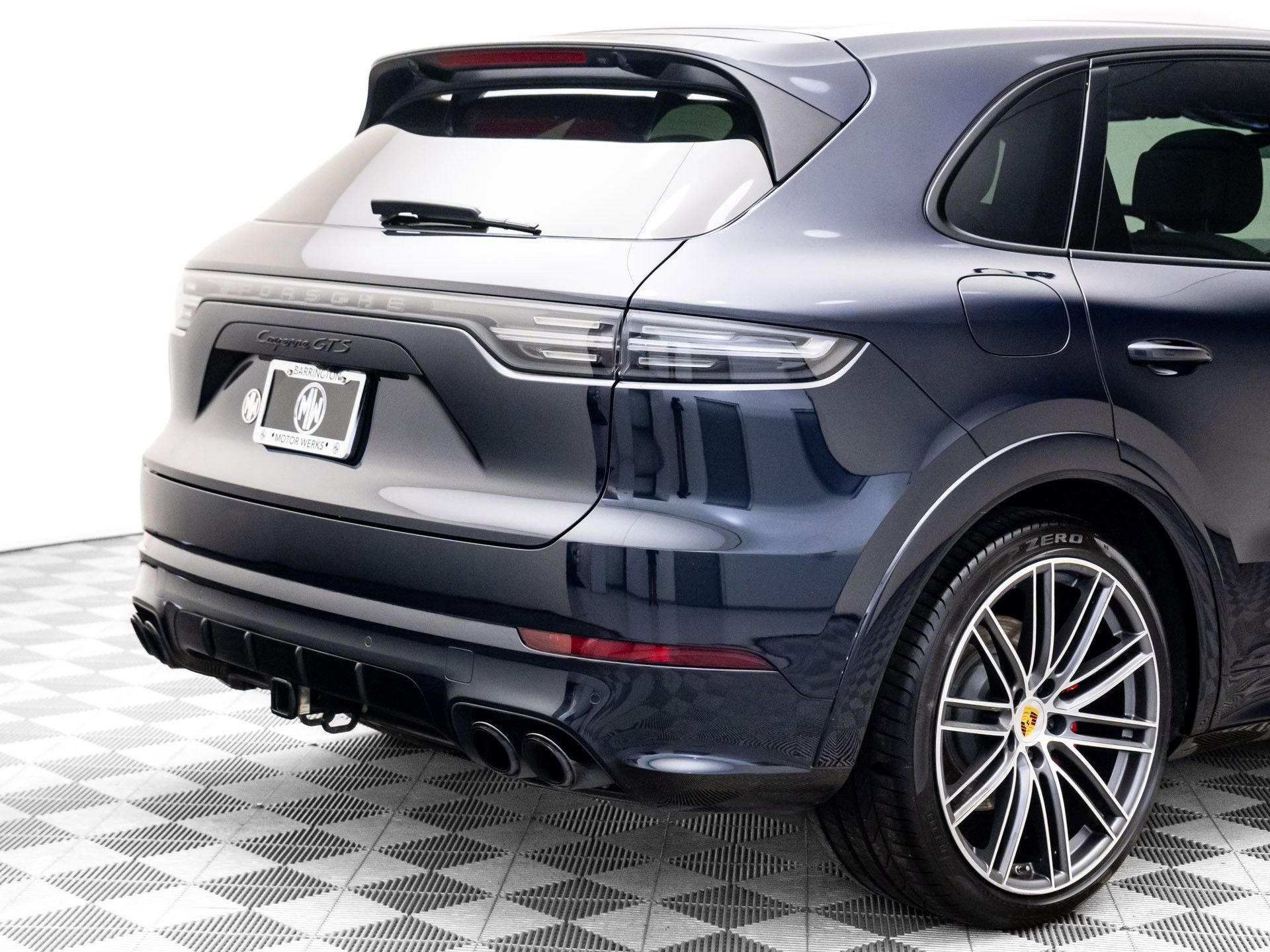 Used 2021 Porsche Cayenne GTS image 32