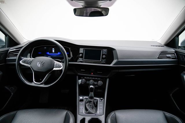 Used 2024 Volkswagen Jetta SE image 26