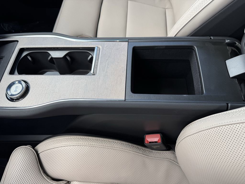 New 2026 Volvo EX90 Ultra AWD/4WD image 26