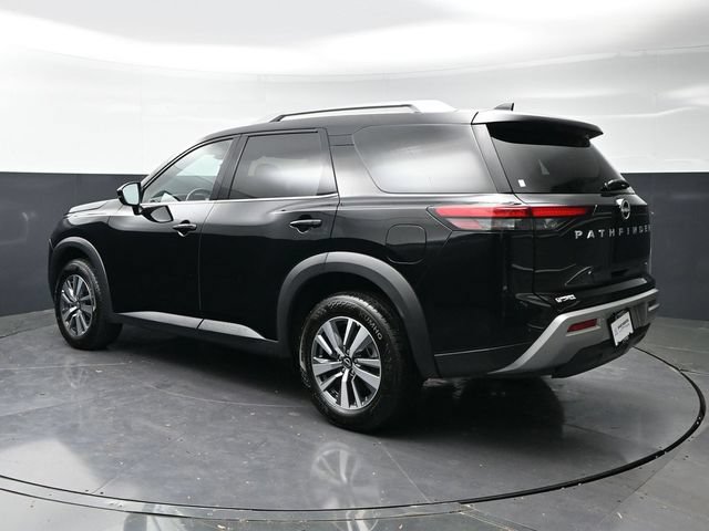 Used 2025 Nissan Pathfinder SL FWD image 7