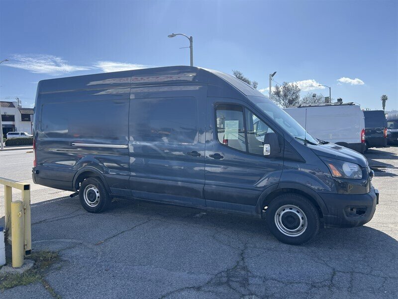 Used 2020 Ford Transit 250 148 High Roof Extended RWD image 4