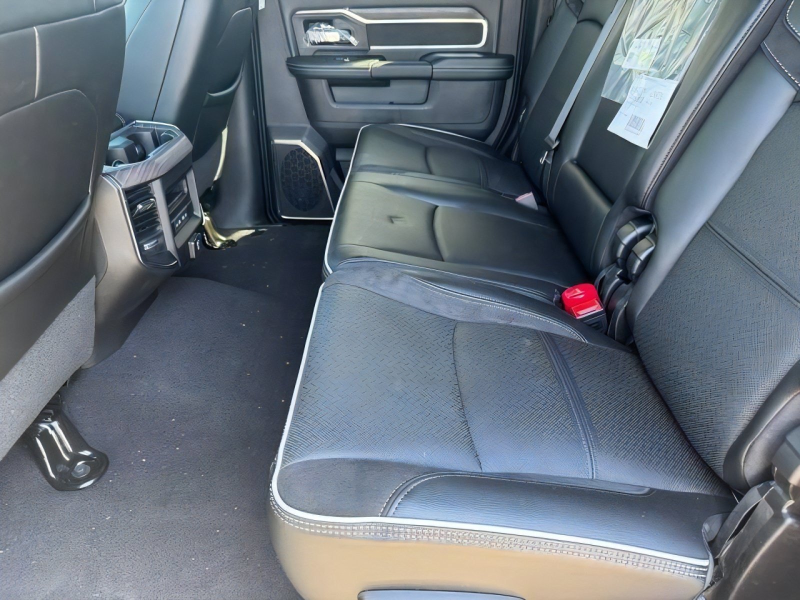 New 2026 RAM 2500 Laramie w/ Night Edition AWD/4WD image 13