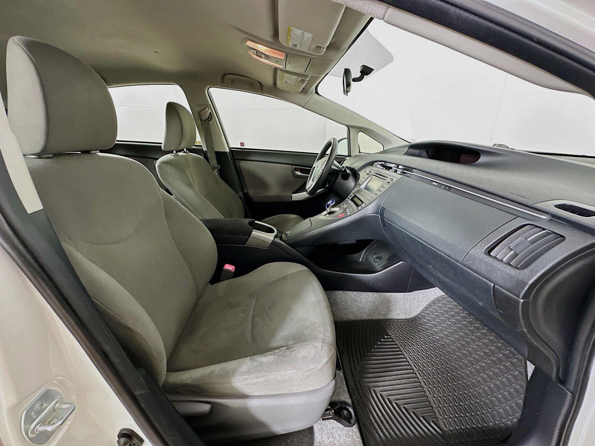 Used 2013 Toyota Prius Three image 30