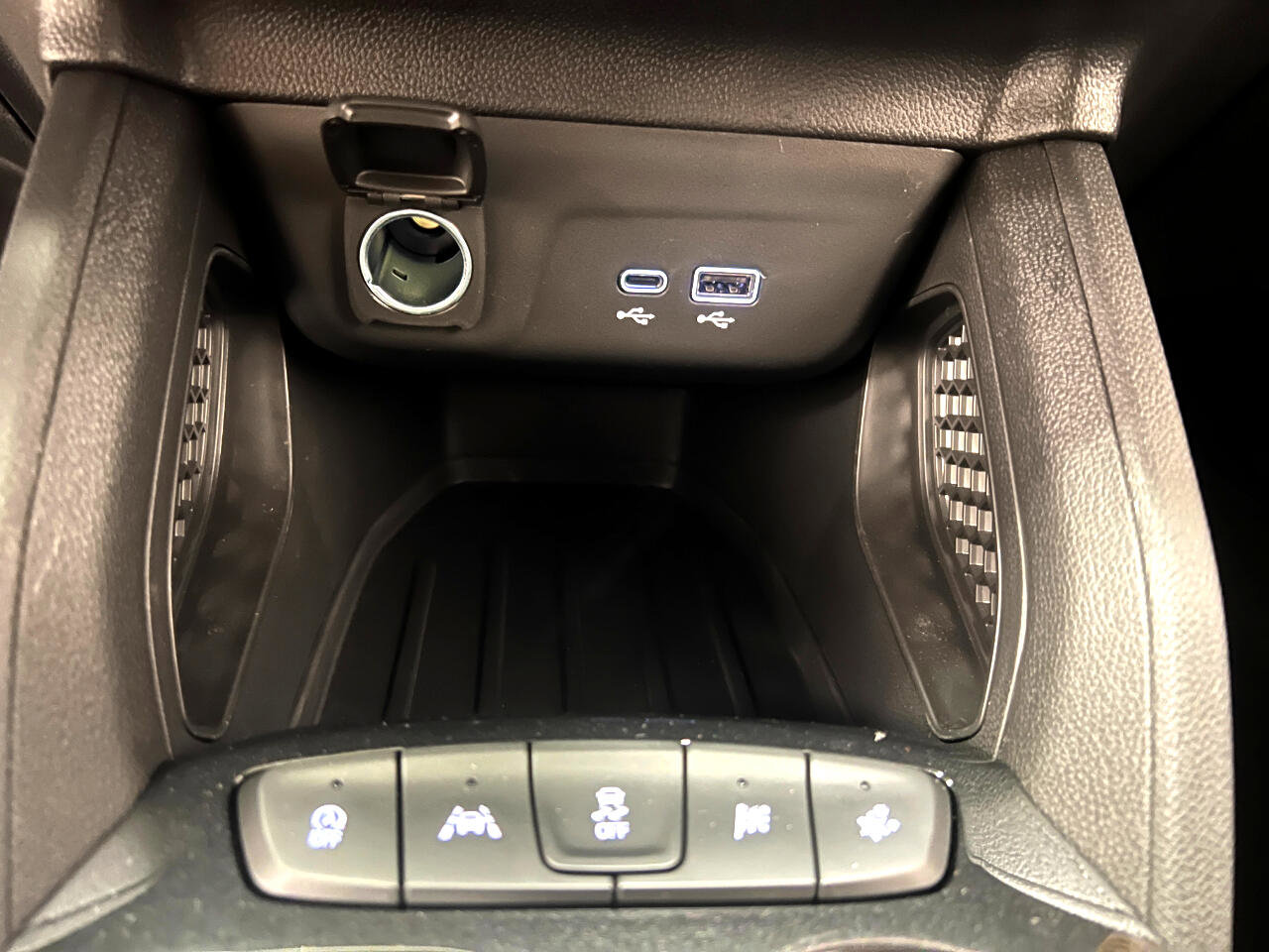 New 2026 Chevrolet TrailBlazer RS w/ Driver Confidence Package FWD image 44