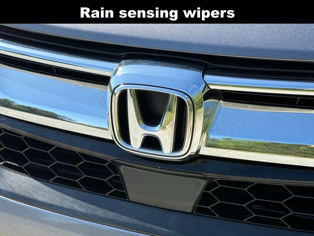 Used 2019 Honda CR-V Touring image 6