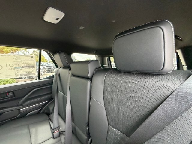 New 2026 Toyota 4Runner TRD Sport Premium AWD/4WD image 18