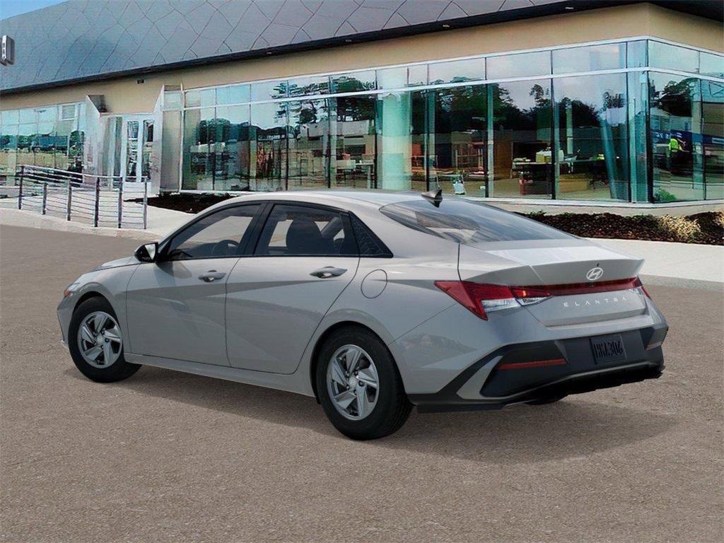 New 2026 Hyundai Elantra SE image 5