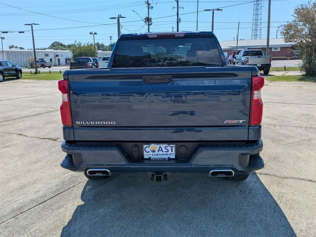 Used 2023 Chevrolet Silverado 1500 RST w/ Z71 Off-Road Package image 6
