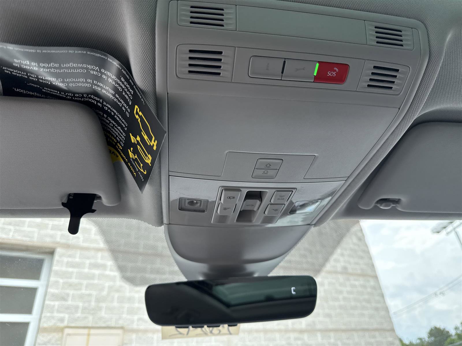 New 2025 Volkswagen Taos SEL image 22