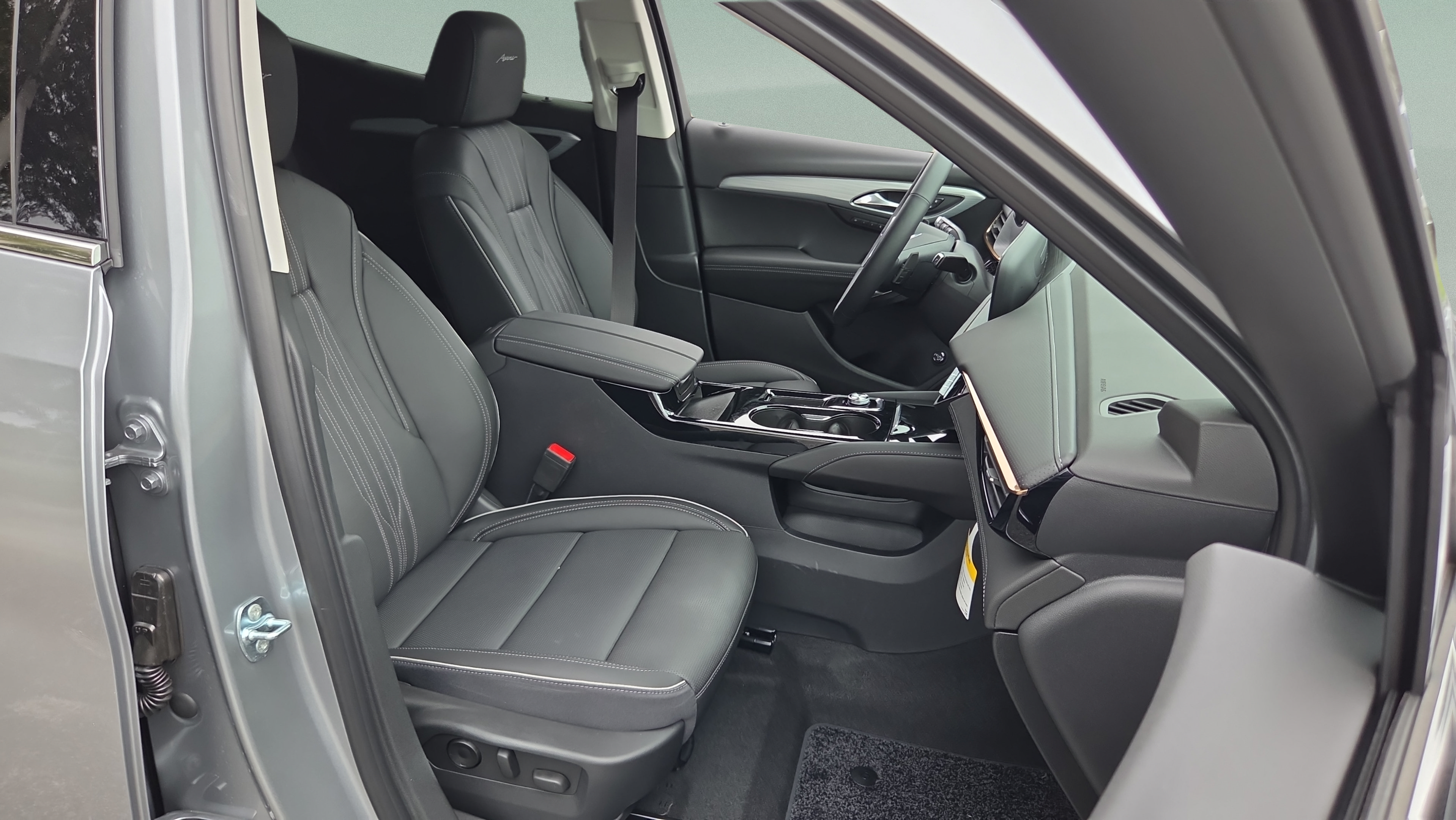 New 2026 Buick Envision Avenir AWD/4WD image 15