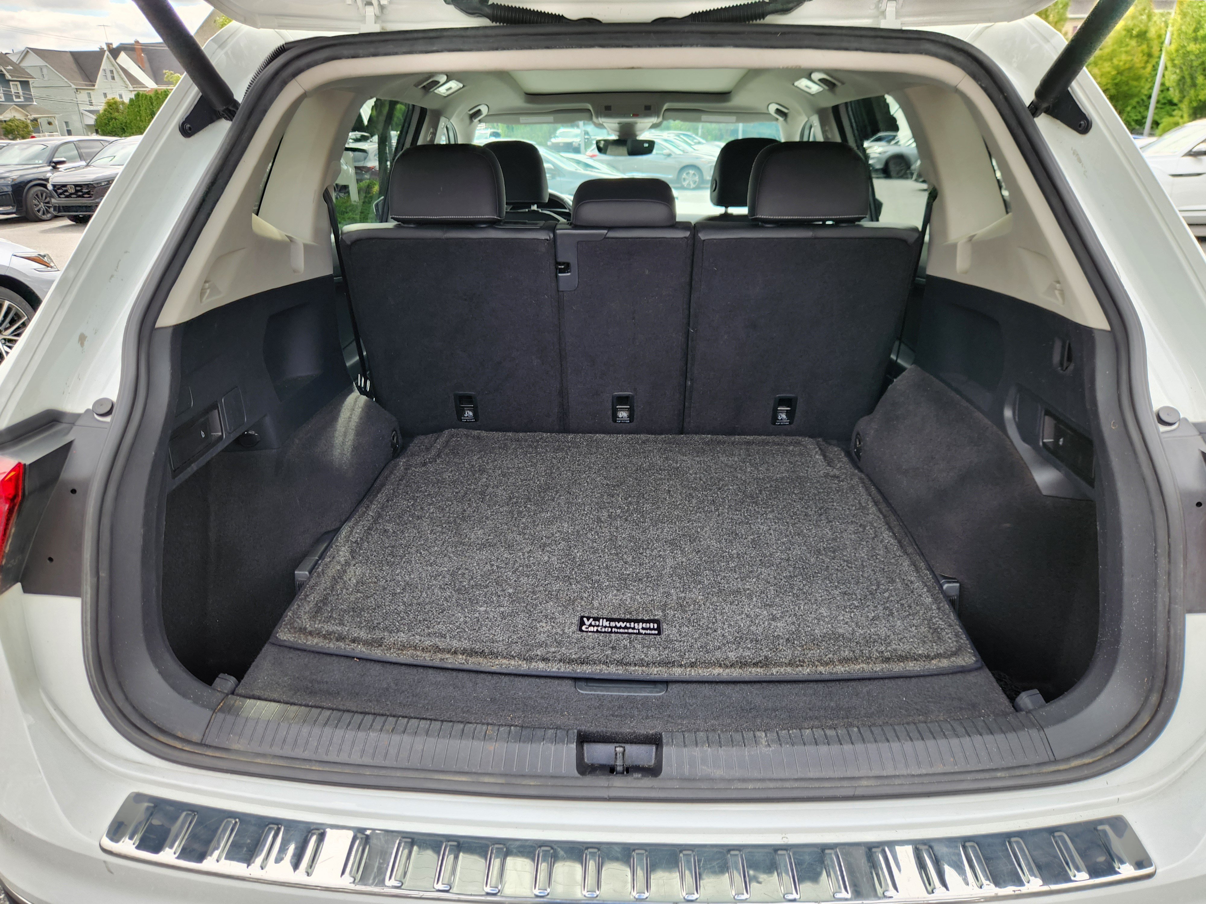 Used 2021 Volkswagen Tiguan SEL AWD/4WD image 20