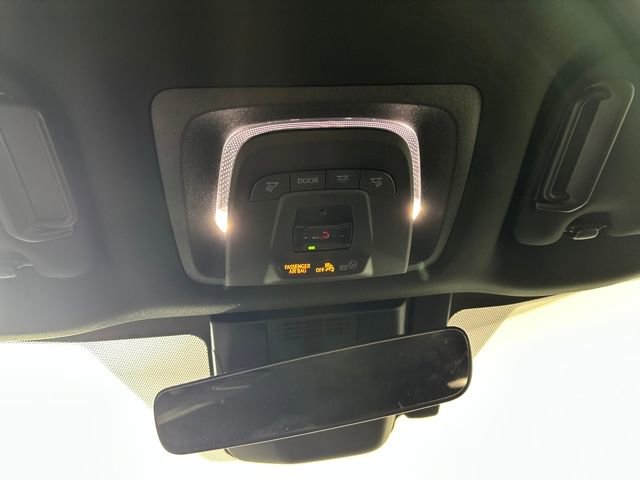 Used 2024 Subaru Solterra Premium image 23