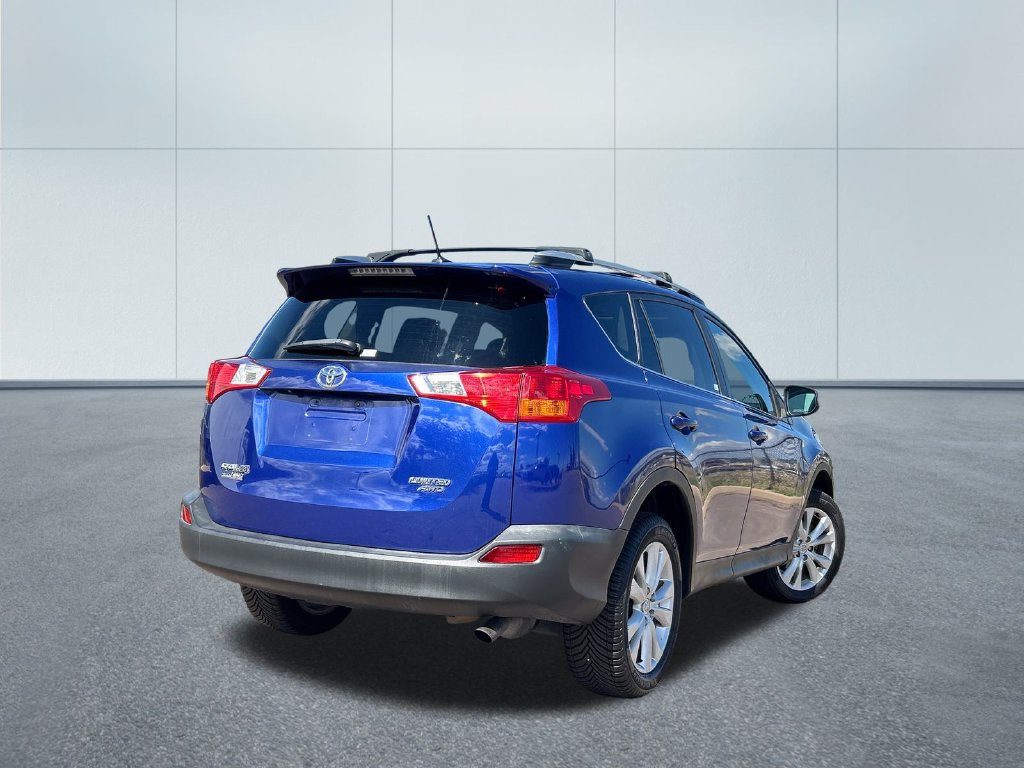Used 2014 Toyota RAV4 Limited AWD/4WD image 2