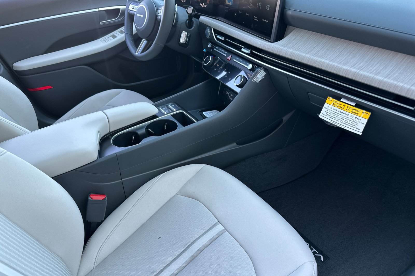 New 2027 Hyundai Sonata SEL FWD image 15