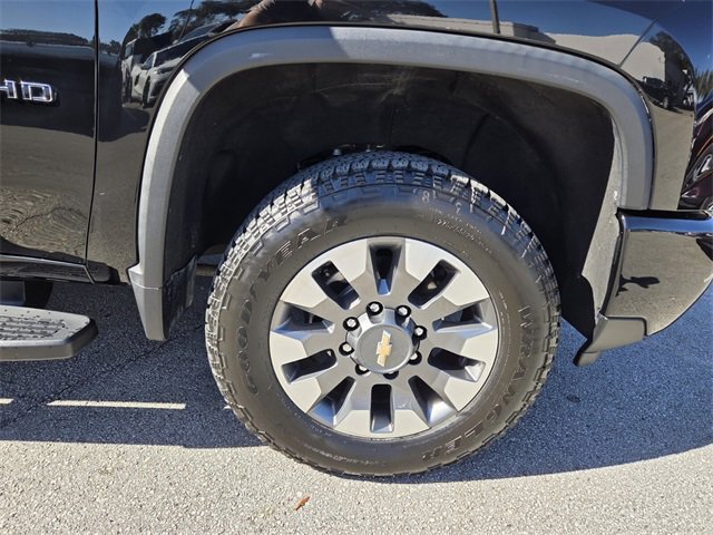 Used 2024 Chevrolet Silverado 2500 Custom w/ Custom Value Package image 26